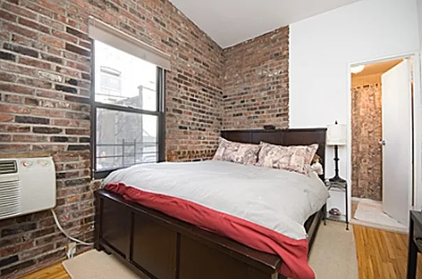 Sold by Citi Habitats | media 12