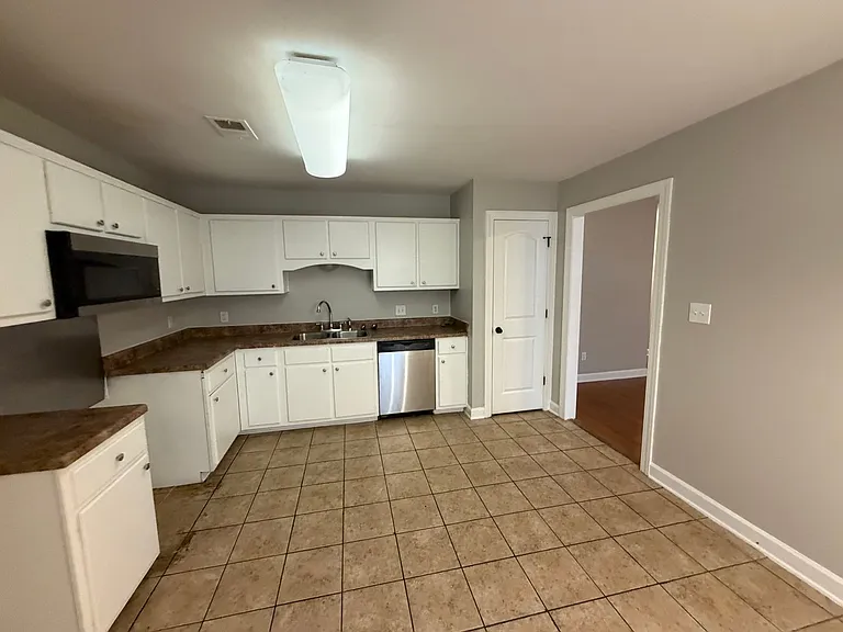 8898 Rasco Hills Cv — Photo 7
