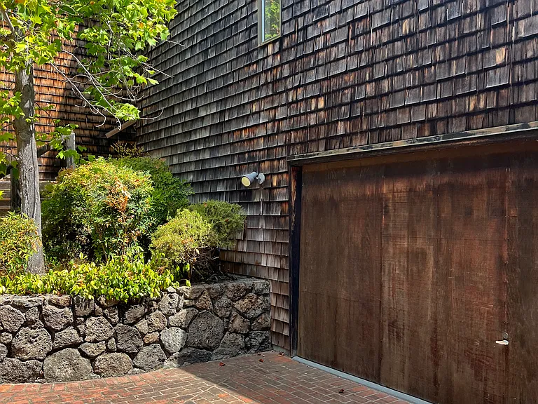 436 Woodland Rd — Photo 2