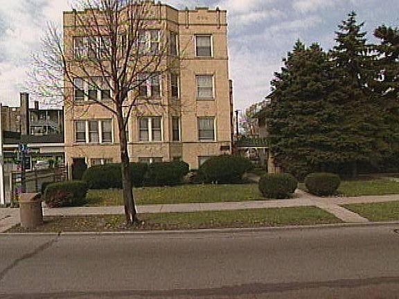 2nd image of 516 S Austin Blvd APT 3W