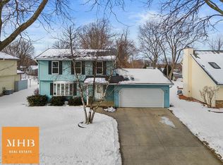 22 Lamplighter Way, Madison, WI 53714