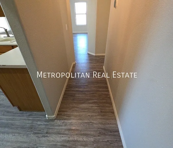 12917 W Wilshire Dr — Photo 11