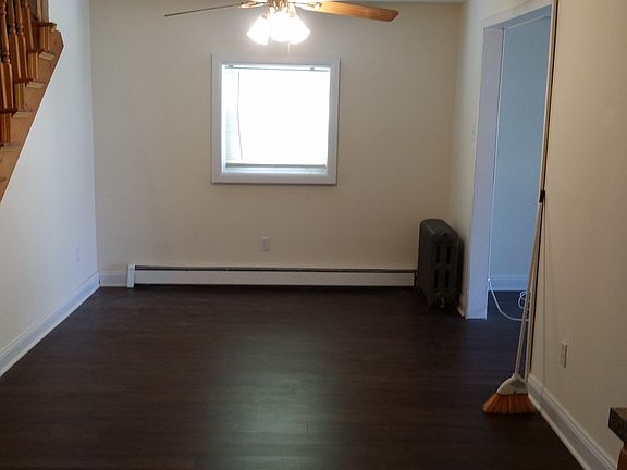 4th image of 47 Brainard Ave