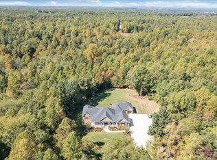 699 Police Tower Rd, Appomattox, VA 24522