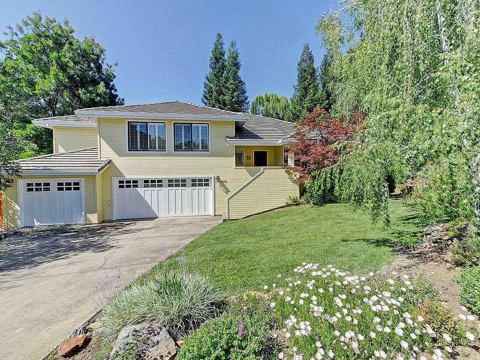 1st image of 3578 Park Dr
