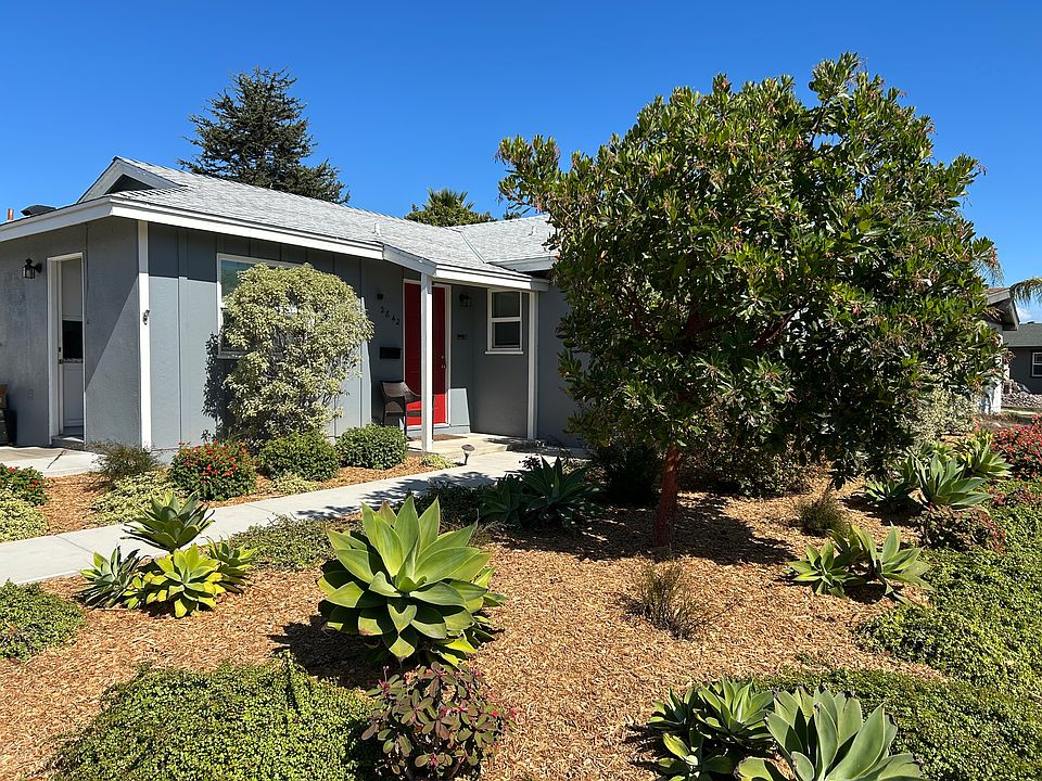 Welcome to 2842 Luna Avenue!