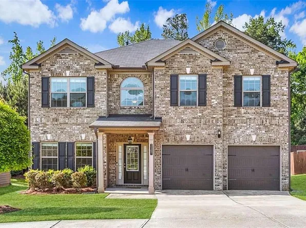 2167 Dodson Woods Dr, Fairburn, GA 30213