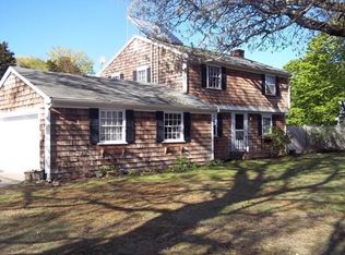 19 Carver Rd, Plymouth, MA 02360