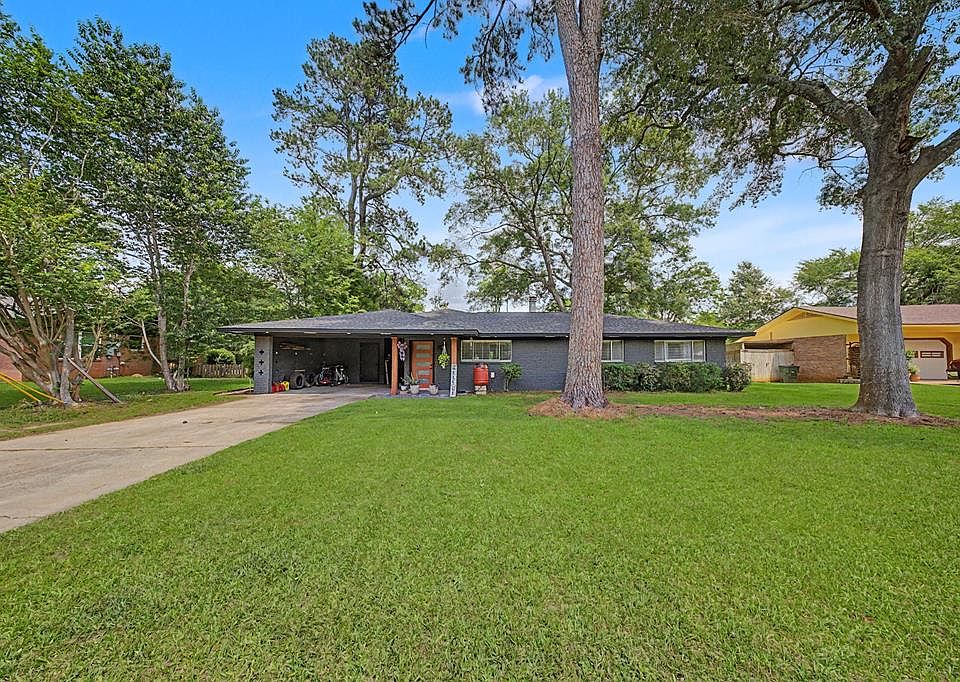 1st image of 912 Millard Dr