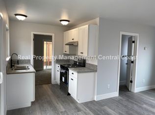 1192 S 13th St #A, Grover Beach, CA 93433