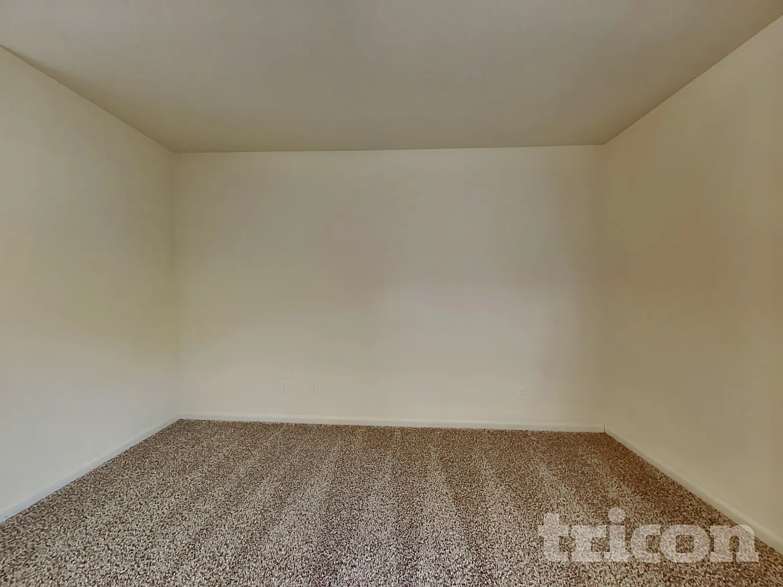 170 Switchback Hill Road Newark TX — Photo 3