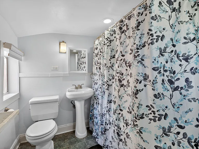 433 Pacific Ave — Photo 12