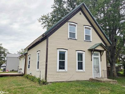 302 2nd Ave W, Weldon, IA, 50264