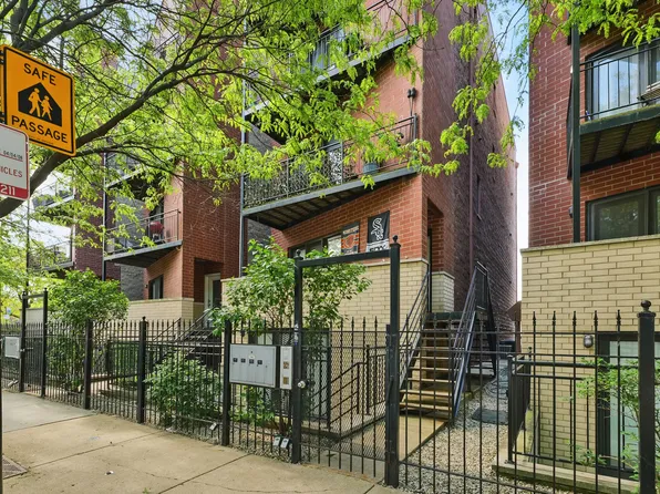 27 E 26th St APT 5, Chicago, IL 60616