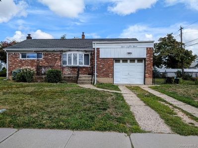 483 South Oyster Bay Road, Plainview, NY, 11803