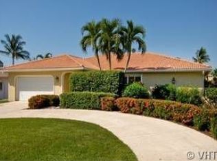 9000 Gulf Shore Dr, Naples, FL 34108