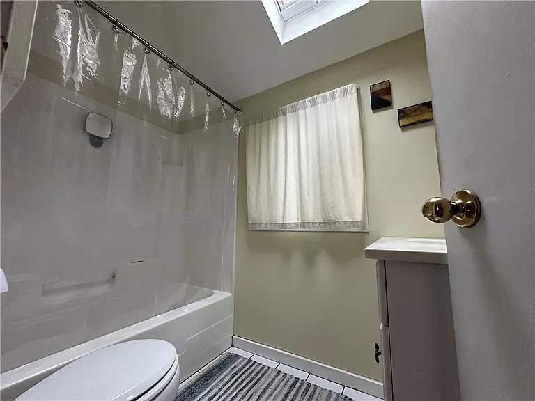 58 Beach St — Photo 18