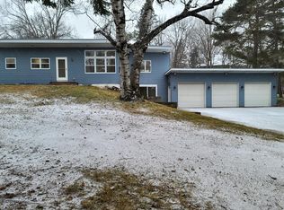 915 Wayzata Blvd W, Wayzata, MN 55391