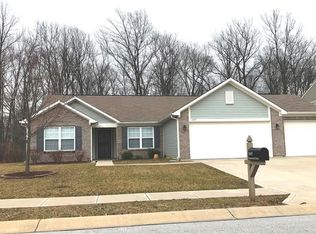 1691 Rosewood Dr, Avon, IN 46123