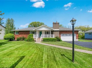 753 Upper Mountain Rd, Lewiston, NY 14092