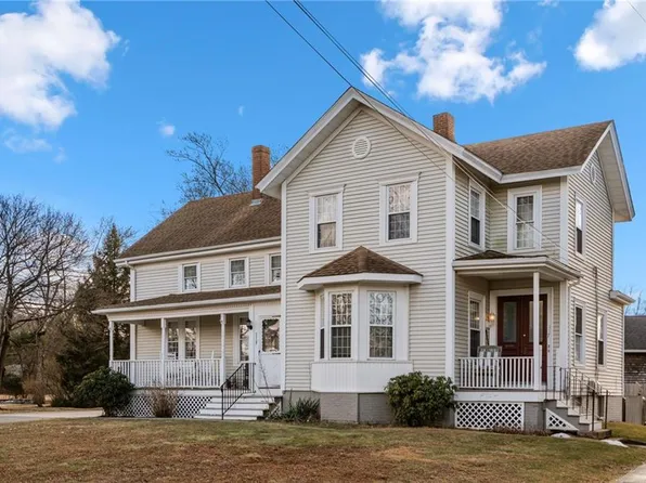 117 119 Centre St E, Rumford, RI 02916