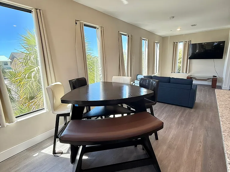 8201 Thomas Dr #201 — Photo 25