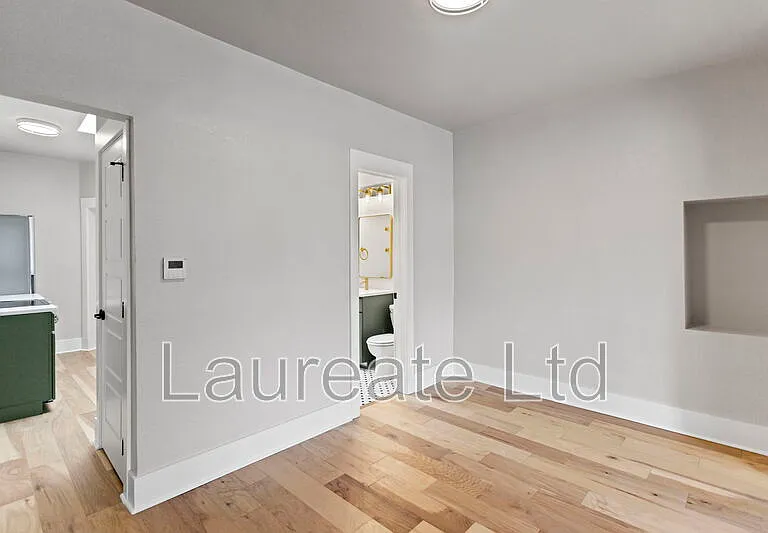 712 E 1st Ave — Photo 8
