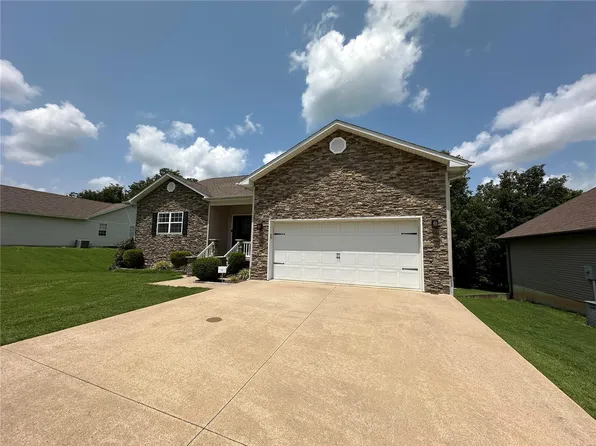 233 Boulder Trail Dr, Poplar Bluff, MO 63901