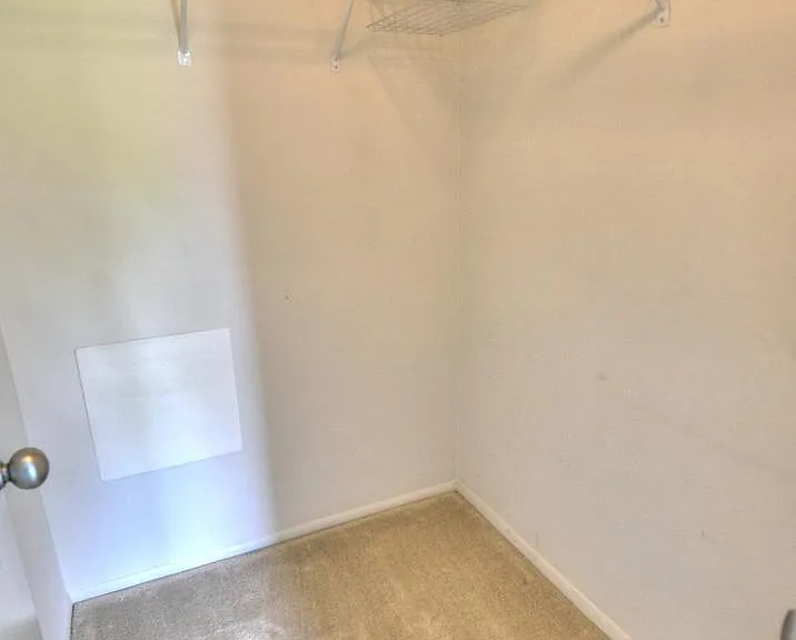 1710 Abercromby Ct #K — Photo 7