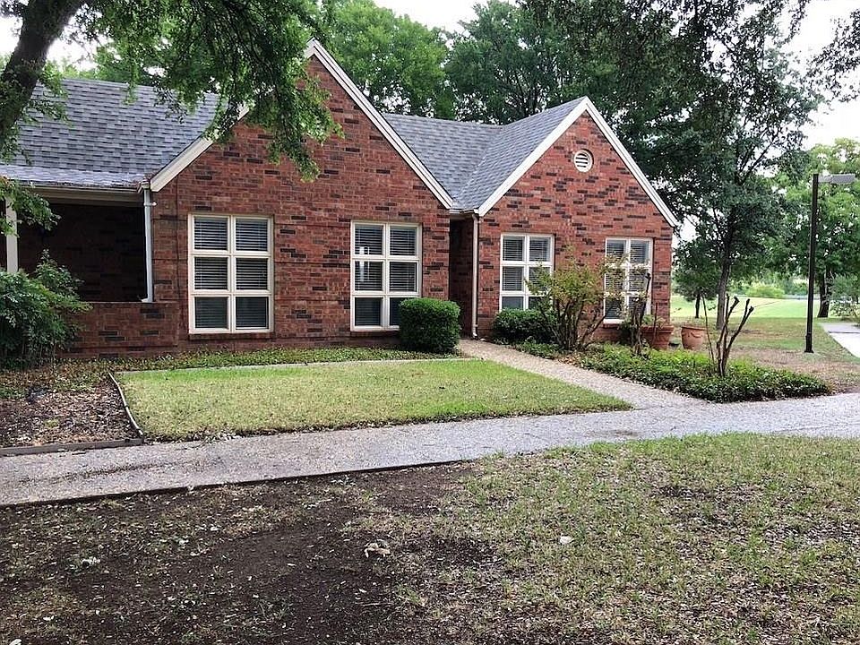 1st image of 101 Mesa Springs Cir