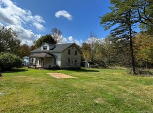 24 Old Sackett Rd, Rock Hill, NY 12775