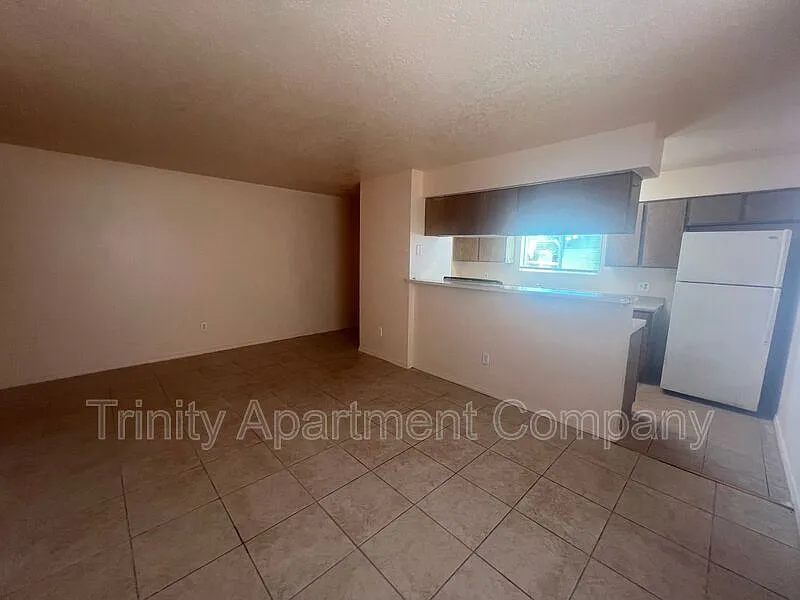Building Photo - 117 General Arnold St NE #A