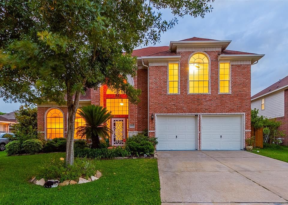 1st image of 12914 Lindsey Ln