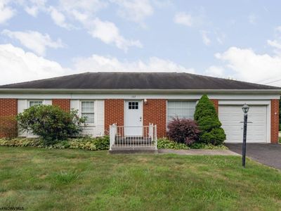 102 Seemont Dr, Kingwood, WV, 26537
