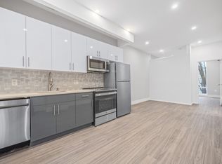 318 E 32nd St #2A, Brooklyn, NY 11226