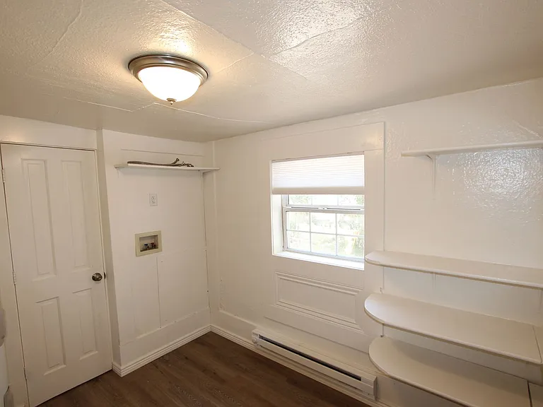 24 W C Riv — Photo 14