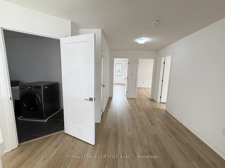 40 Lexington Ave — Photo 21