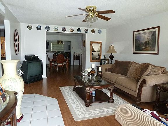 5th image of 3380 NW 63rd St