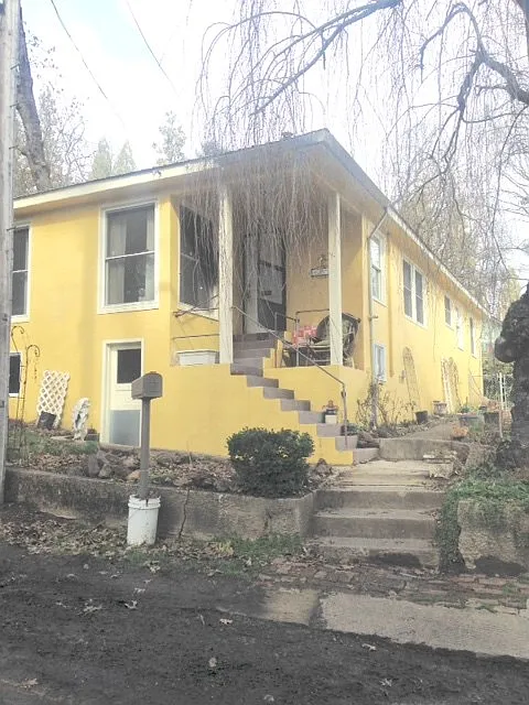 4311 Surrey St photo 1