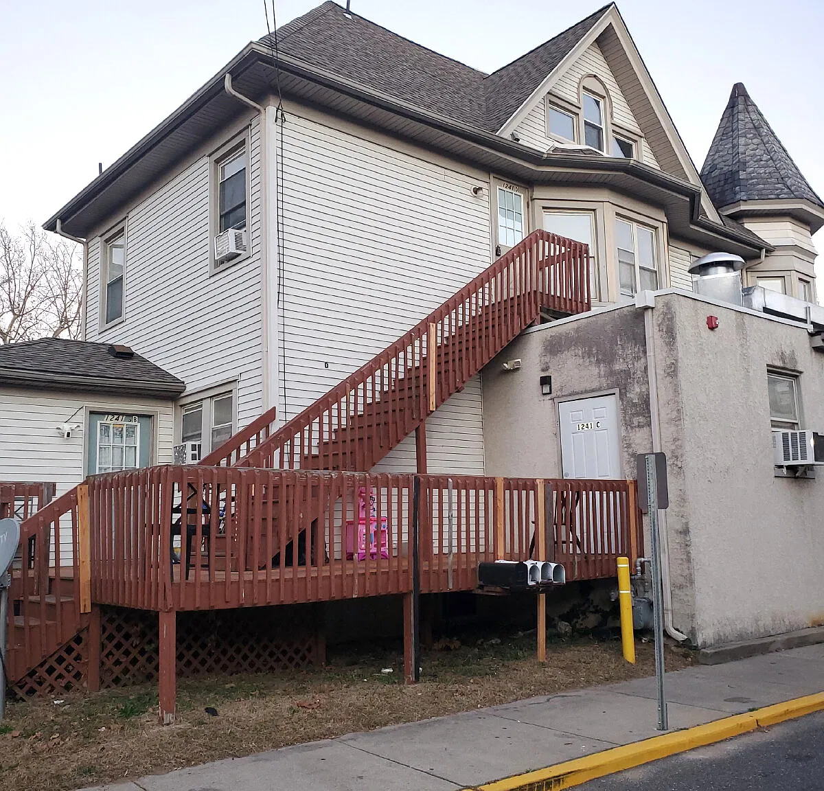 1 bed, 1.0 bath, 600 sqft, $1,885 — Photo 2