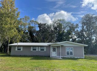 3342 Ridge St, Bowling Green, FL 33834