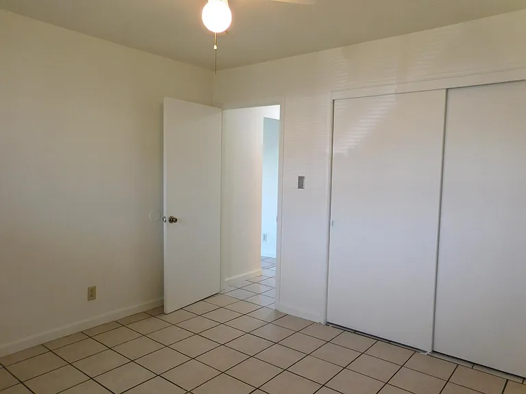 4186 E Ashlan Ave — Photo 5
