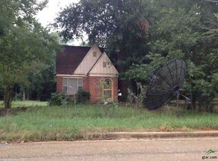 721 N Henderson St, Rusk, TX 75785