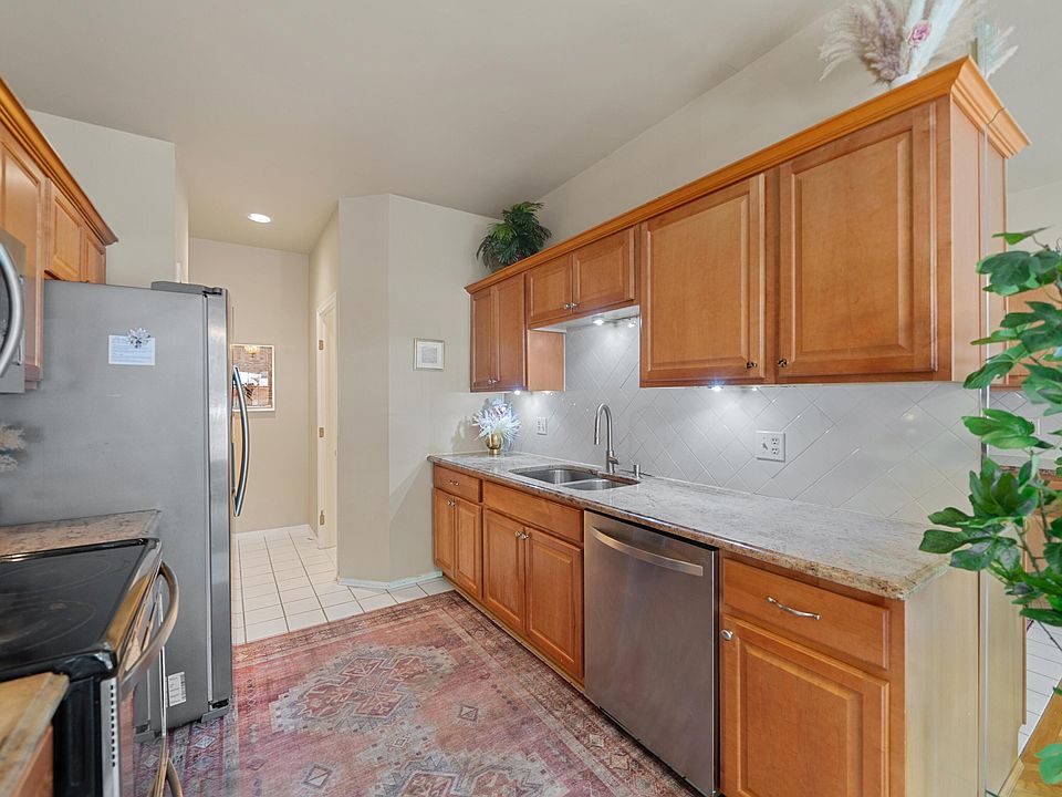 7288 Danbrooke, photo 8
