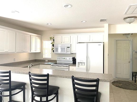 5th image of 4524 Turnberry Ln