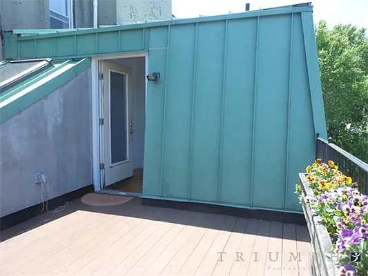 Rented by Triumph Property Group | media 10