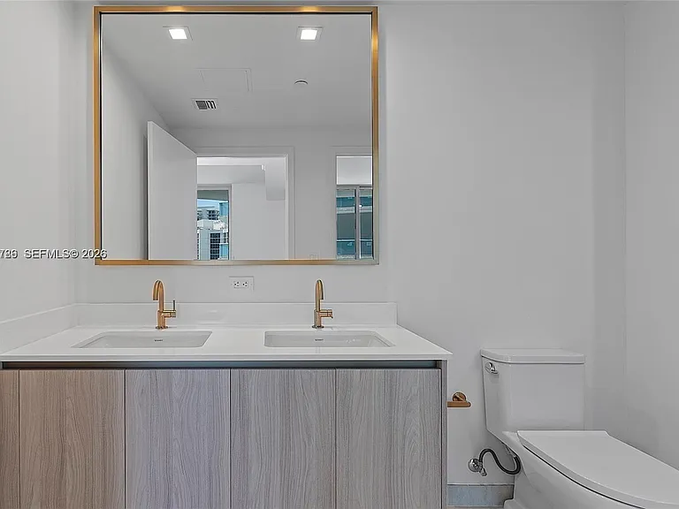 77 SE 5th St #2314 — Photo 10