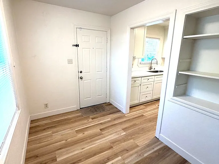 877 Eleanor Ave — Photo 17