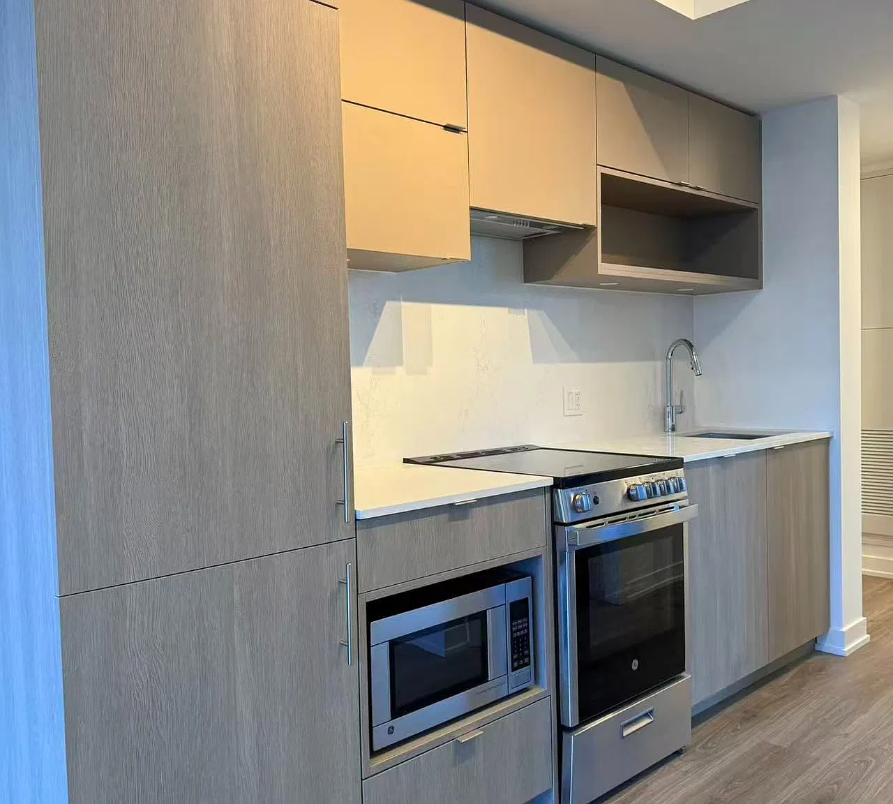 2 bed, $2,800 — Photo 4