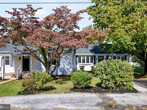 7705 Altland Ave, Abbottstown, PA 17301
